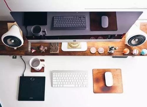 企業(yè)網(wǎng)站設(shè)計應(yīng)該考慮的問題有哪些？